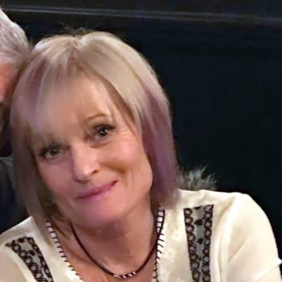 Meet your Posher, Glenda - Picture 1 of 1